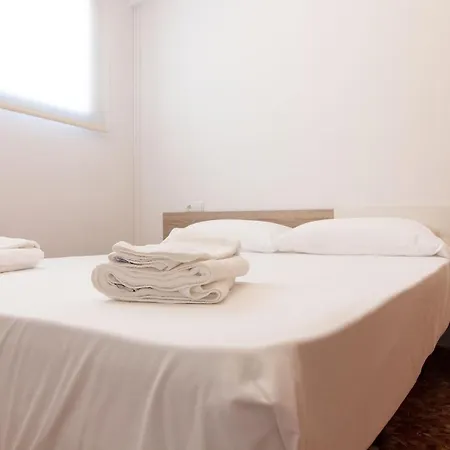 Apartment Global Properties, Planta Baja En Apartamento En
