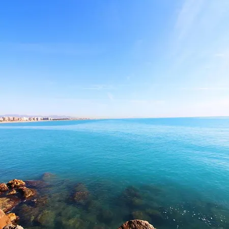 Global Properties, Planta Baja En Apartamento En Puerto de Sagunto